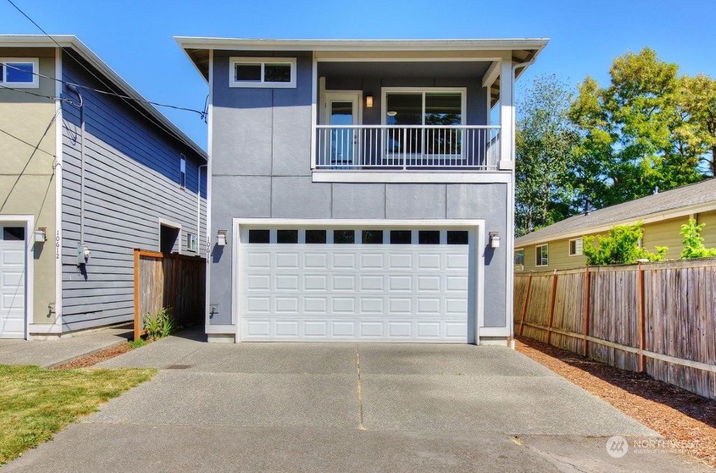 Photo of 10614 2nd Avenue SW, Seattle, WA 98146 (MLS # 2076199)