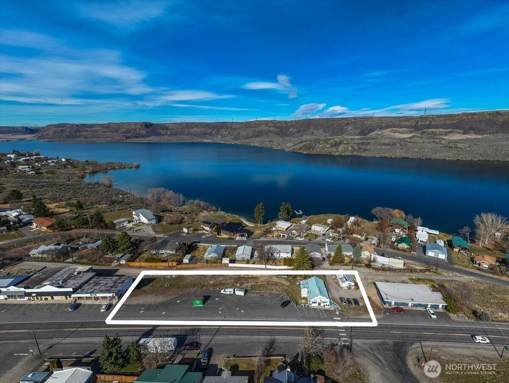 Photo of 119 E Coulee Boulevard, Electric City, WA 99123 (MLS # 2493709)