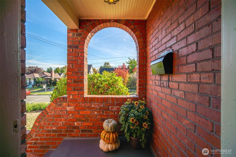 824 NW 57th Street