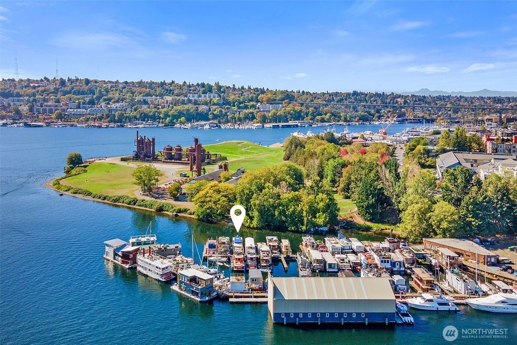 Photo of 2143 N Northlake Way #64, Seattle, WA 98103 (MLS # 2585333)