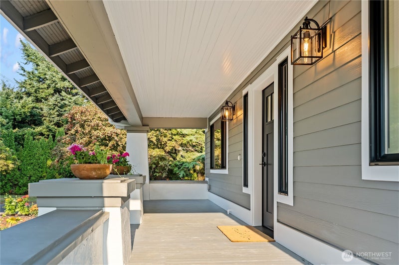 2011 Grandview Road