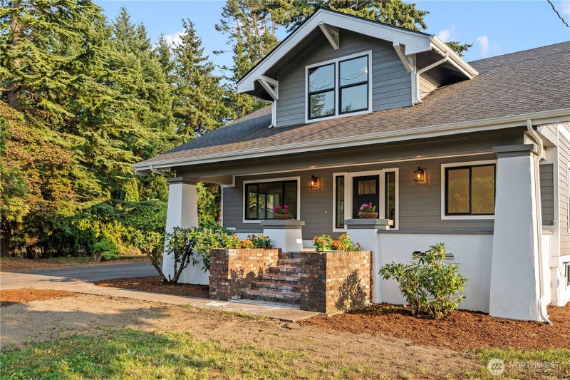 2011 Grandview Road