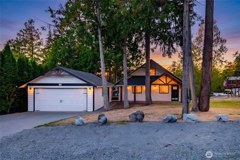 728 Tillamuk Drive