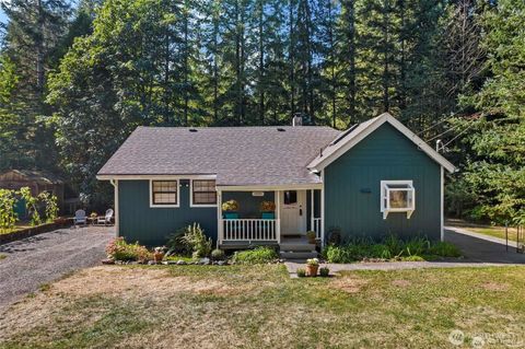 7895 Silver Lake Rd Maple Falls WA 98266