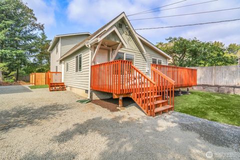 Photo of 9912 Holly Drive #A, Everett, WA 98204 (MLS # 2434100)