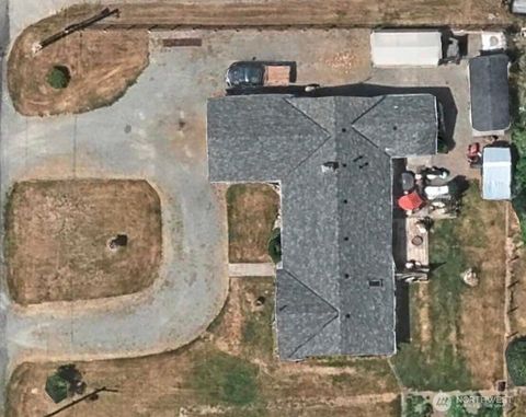 8525 234th Avenue E Buckley WA 98321