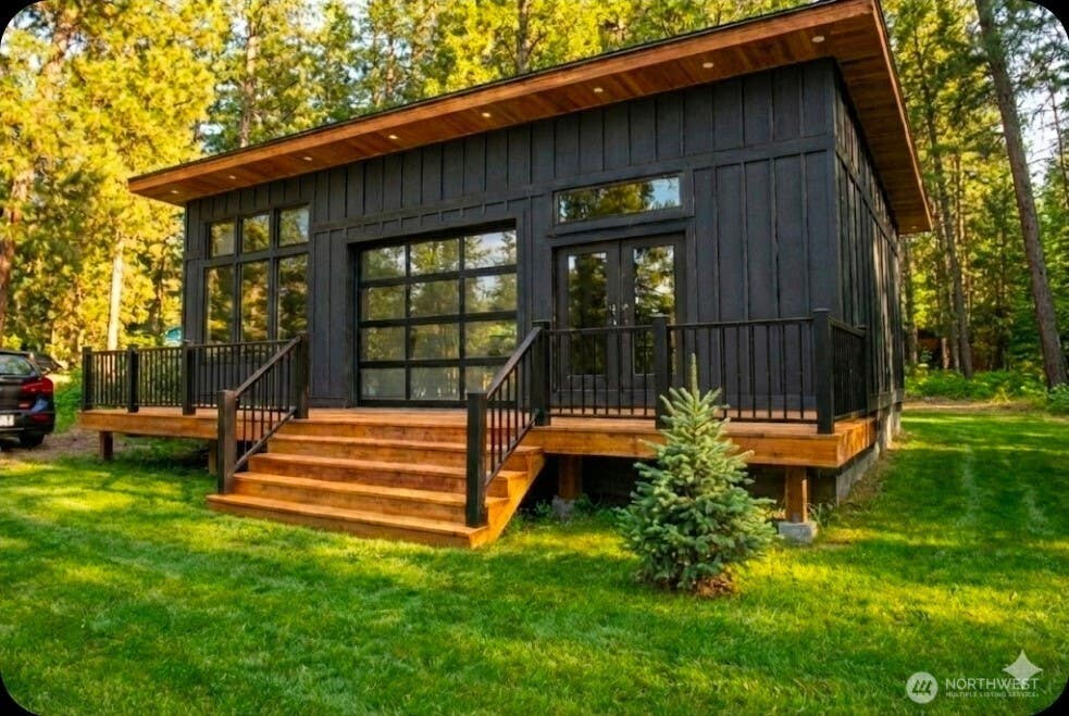 Photo of 22401 Shetland Road, Leavenworth, WA 98826 (MLS # 2553071)