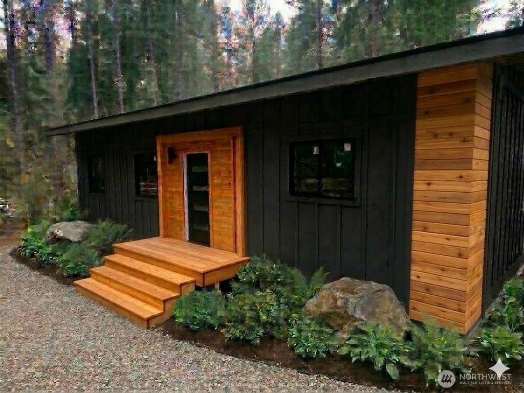 Photo of 22401 Shetland Road, Leavenworth, WA 98826 (MLS # 2553071)