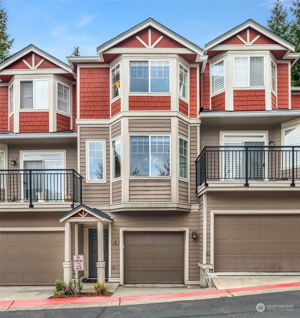 Photo of 2840 139th Avenue SE #4, Bellevue, WA 98005 (MLS # 2165132)