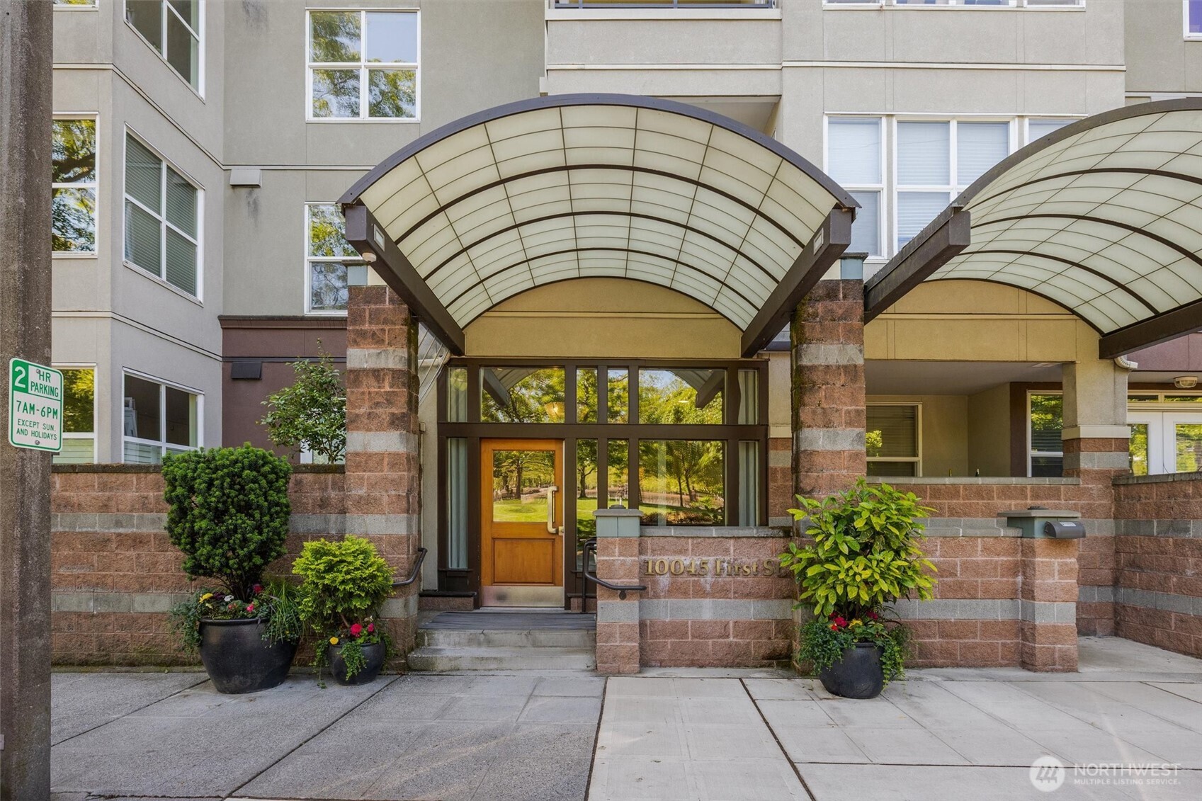 10045 NE 1st Street 422