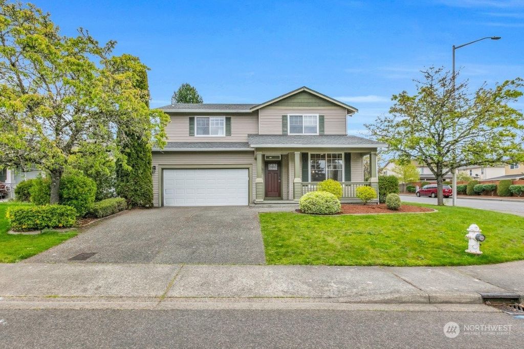 Photo of 24332 118th Avenue SE, Kent, WA 98030 (MLS # 2224334)