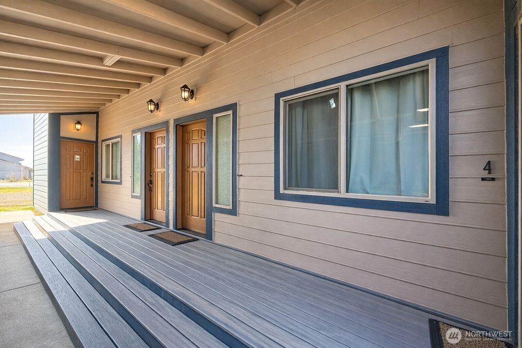 Photo of 1027 S Sand Dune Avenue SW #1A, Ocean Shores, WA 98569 (MLS # 2498195)