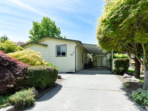 Photo of 19805 127th Court NE, Bothell, WA 98011 (MLS # 2531659)