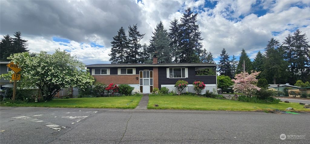 Photo of 17803 98th Avenue S, Renton, WA 98055 (MLS # 2234680)