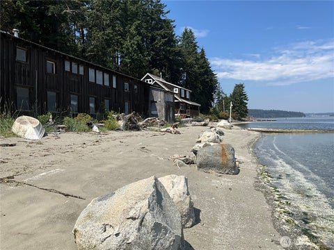 Photo of 124 N Water Street, Port Hadlock, WA 98339 (MLS # 2559382)