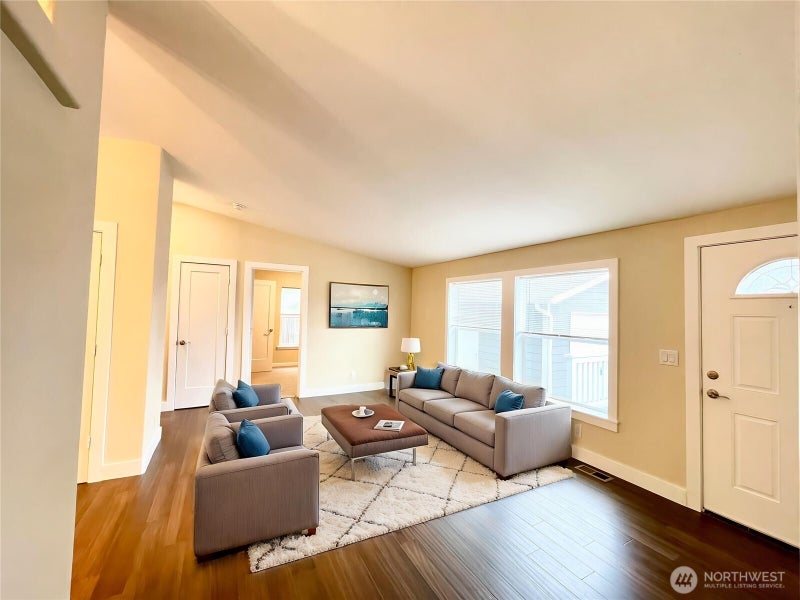 1311 104th Street E