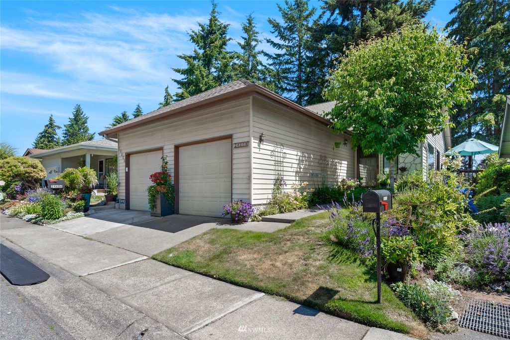 Photo of 24608 13th Avenue S, Des Moines, WA 98198 (MLS # 1961876)