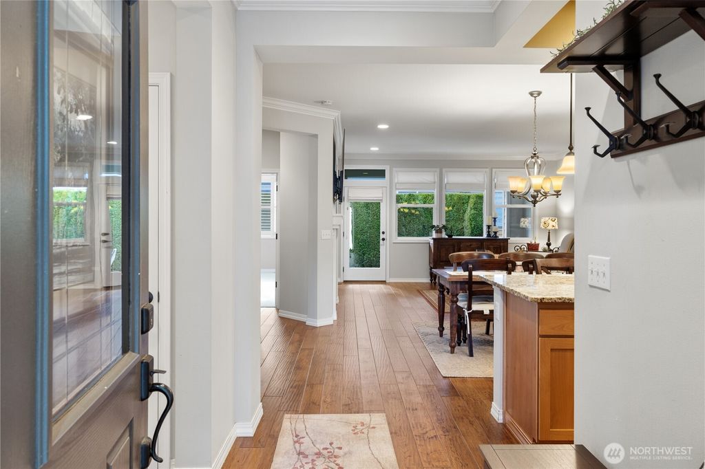 Photo of 12727 Adair Creek Way NE, Redmond, WA 98053 (MLS # 2497185)