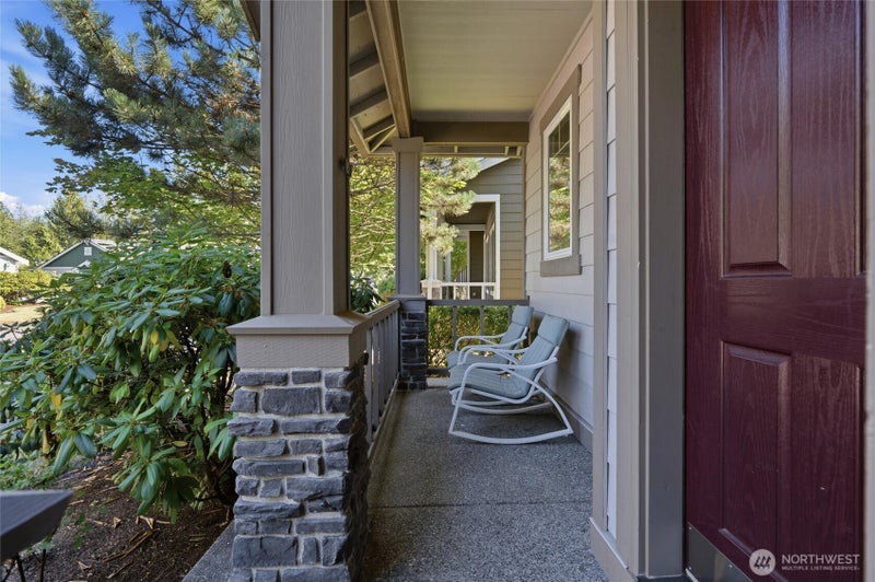 4589 Strathmore Circle SW