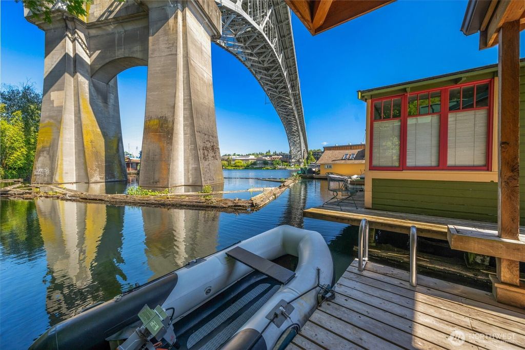 Photo of 2770 Westlake Avenue N #3, Seattle, WA 98109 (MLS # 2531477)