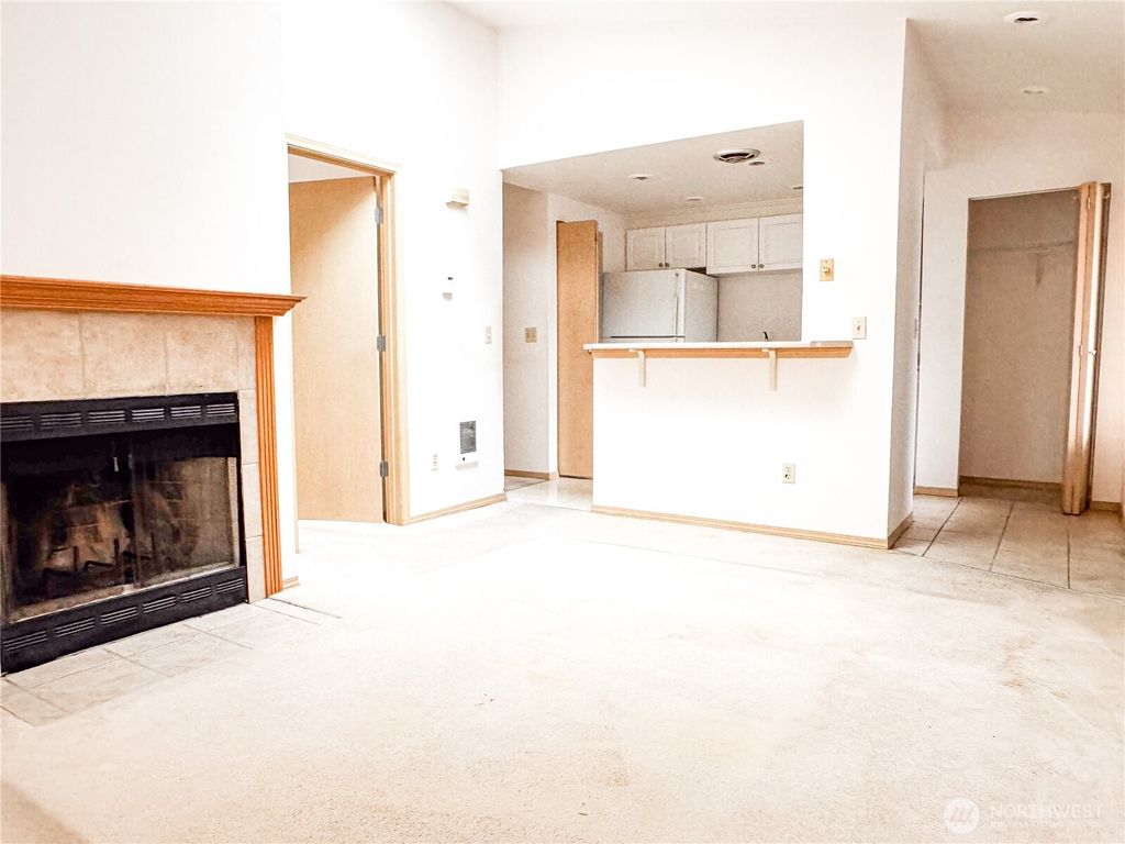 Photo of 451 S 328th Street #26E, Federal Way, WA 98003 (MLS # 2451147)
