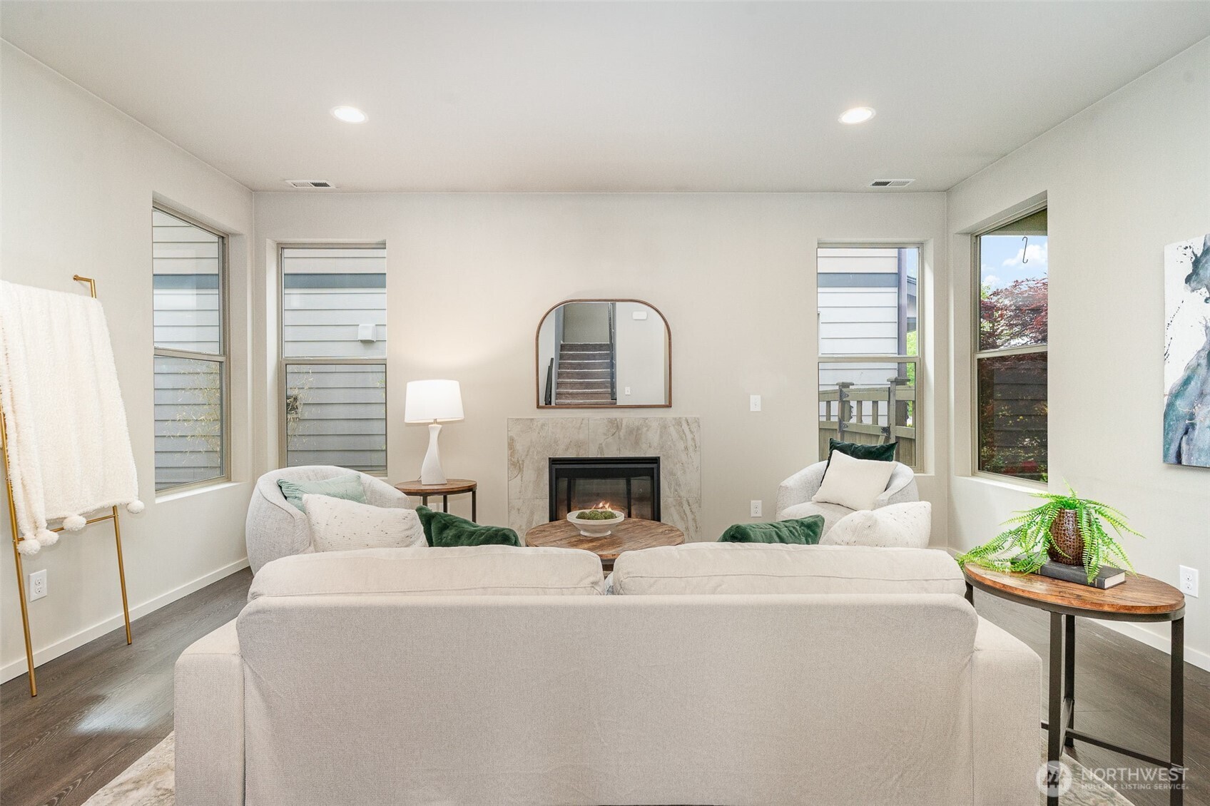 32977 Skyline Lane
