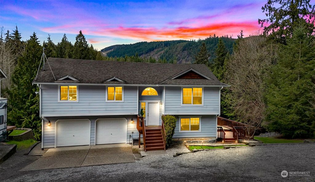 Photo of 19633 Silverton Way, Granite Falls, WA 98252 (MLS # 2215753)