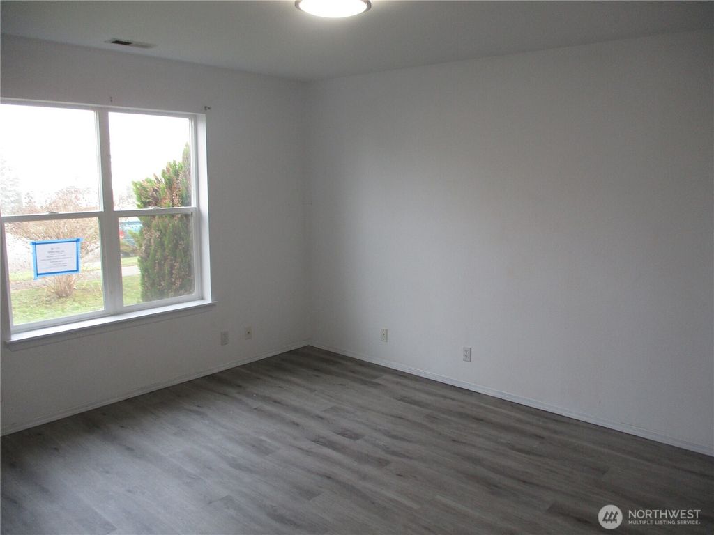 Photo of 206 Mazza Street NE, Orting, WA 98360 (MLS # 2464388)