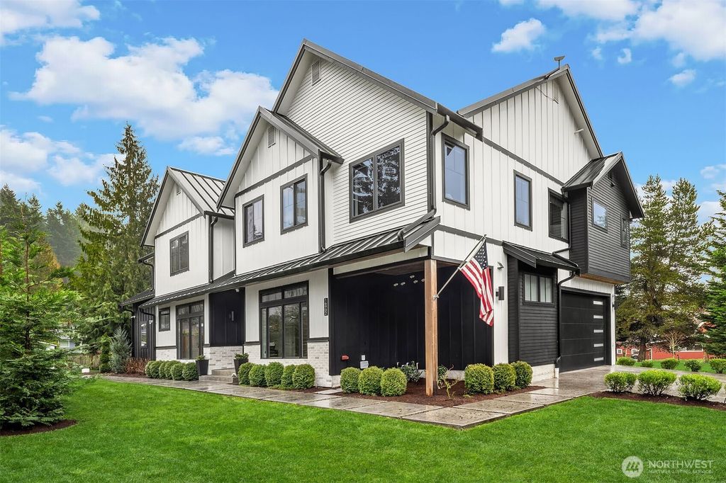 Photo of 16902 141st Place NE, Woodinville, WA 98072 (MLS # 2474975)