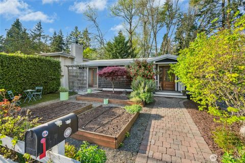 7826 SE 24th Street Mercer Island WA 98040
