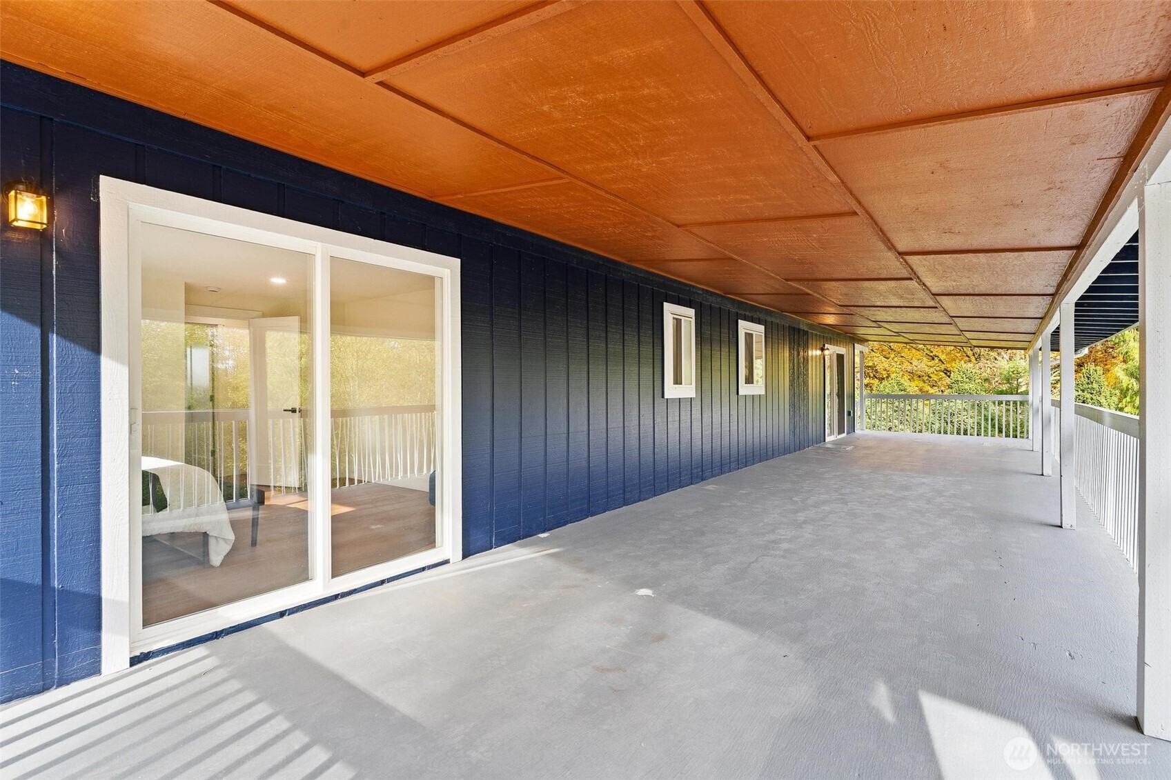 11402 234th Street E