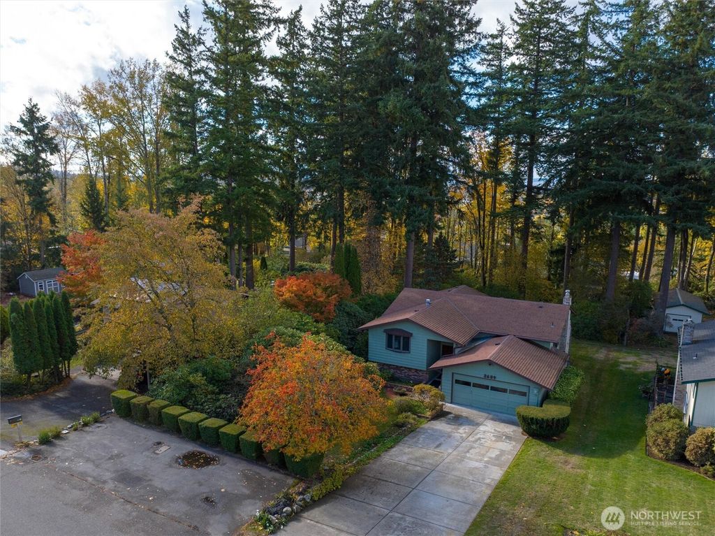 Photo of 2609 Vining Street, Bellingham, WA 98229 (MLS # 2486481)