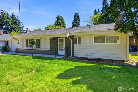 Photo of 226 O Street SE, Auburn, WA 98002 (MLS # 2541949)