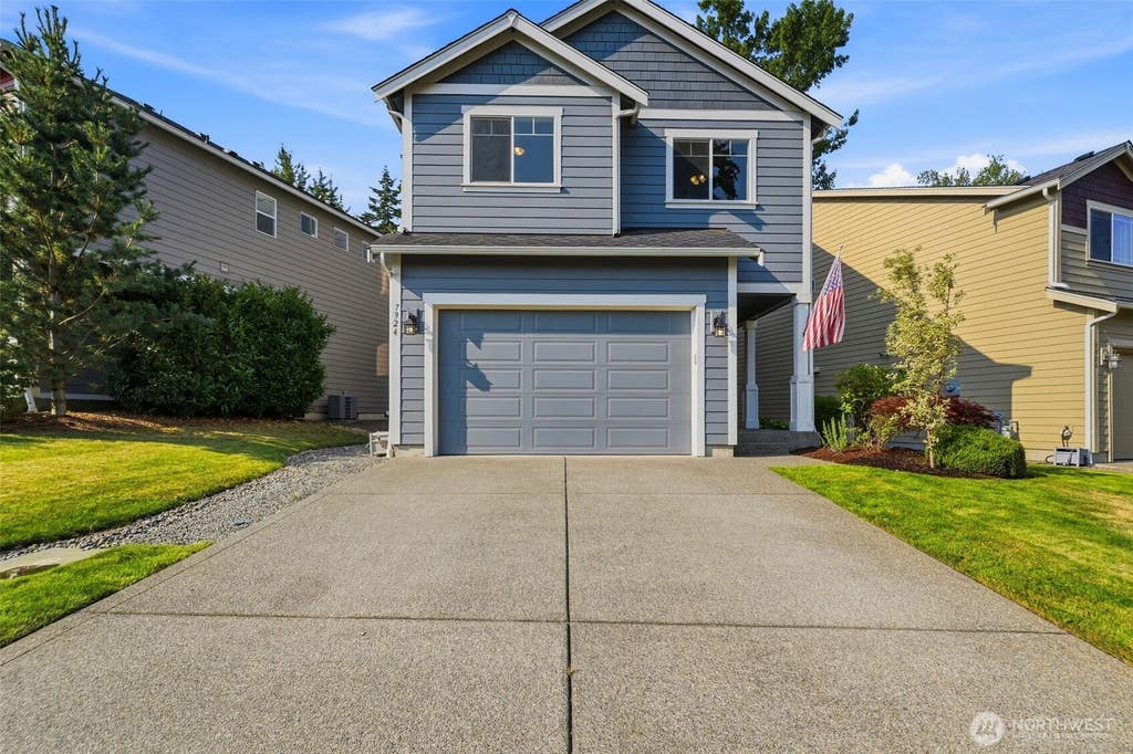 Photo of 7924 161st Court E, Puyallup, WA 98375 (MLS # 2566427)