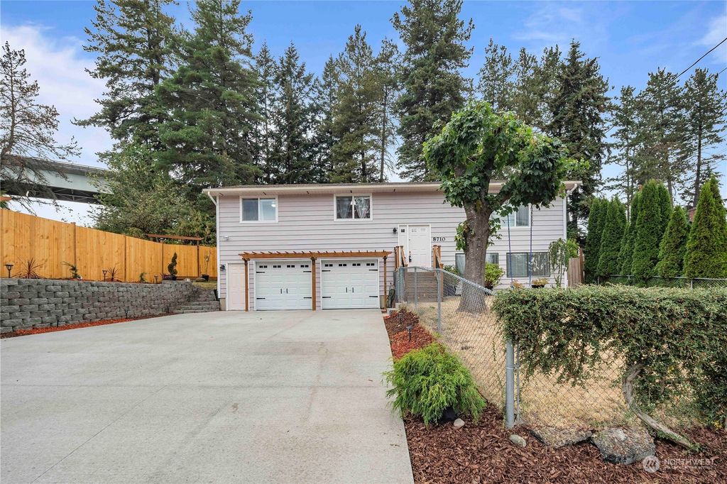 Photo of 8710 Valhalla Drive, Everett, WA 98208 (MLS # 2000448)