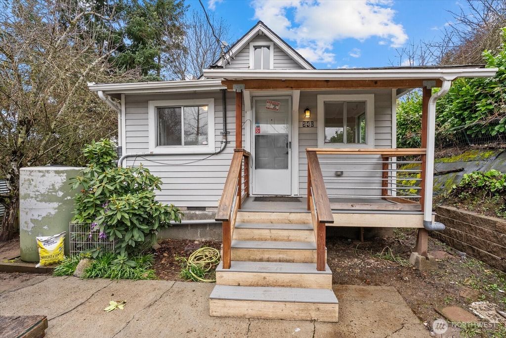 Photo of 540 S Concord Street, Seattle, WA 98108 (MLS # 2494134)