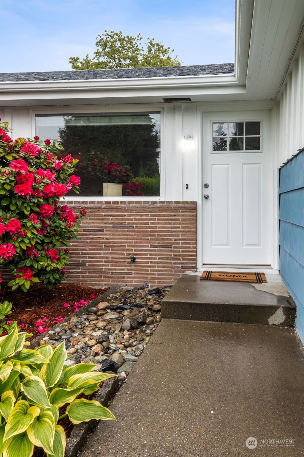 Photo of 14612 7th Avenue SW, Burien, WA 98166 (MLS # 2240457)