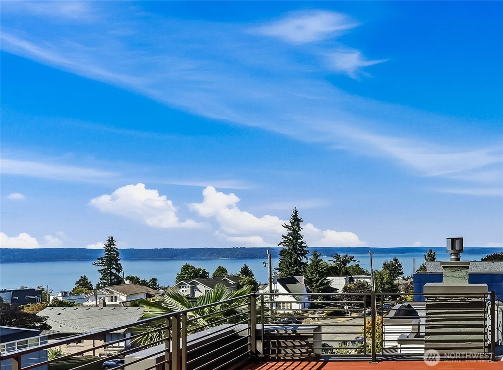 Photo of 3940 SW Rose Street, Seattle, WA 98136 (MLS # 2466153)