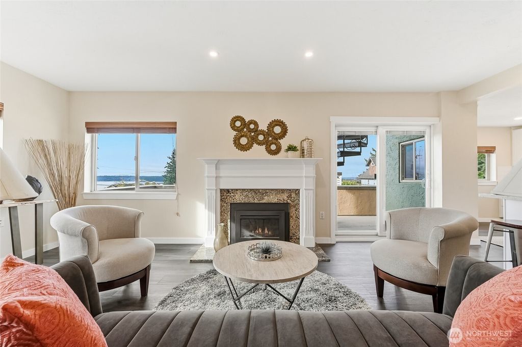 Photo of 3940 SW Rose Street, Seattle, WA 98136 (MLS # 2466153)