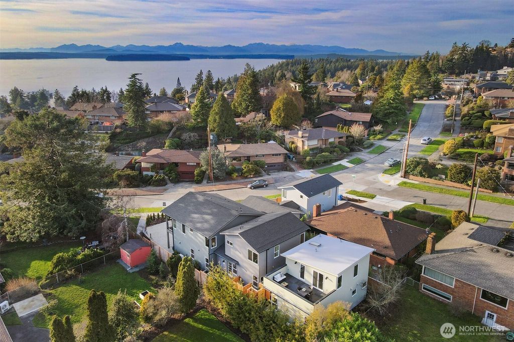 Photo of 8810 41st Avenue SW, Seattle, WA 98136 (MLS # 2497386)