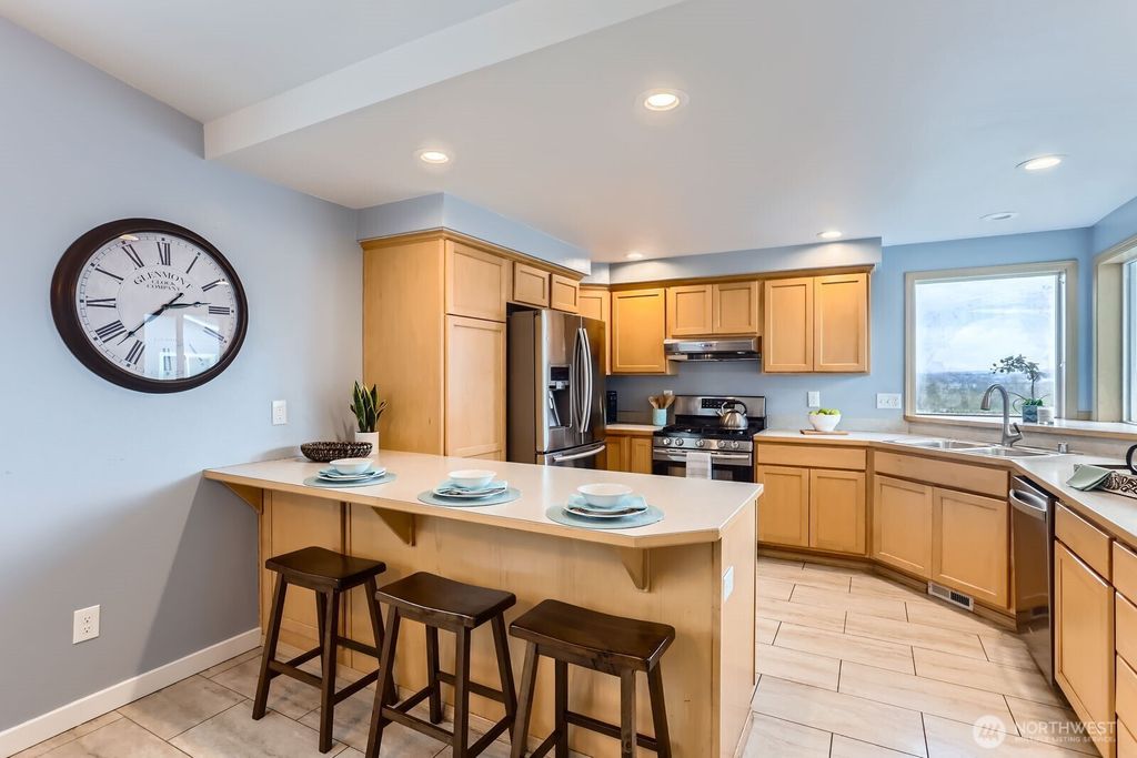 Photo of 2826 72nd Drive NE, Marysville, WA 98270 (MLS # 2340400)