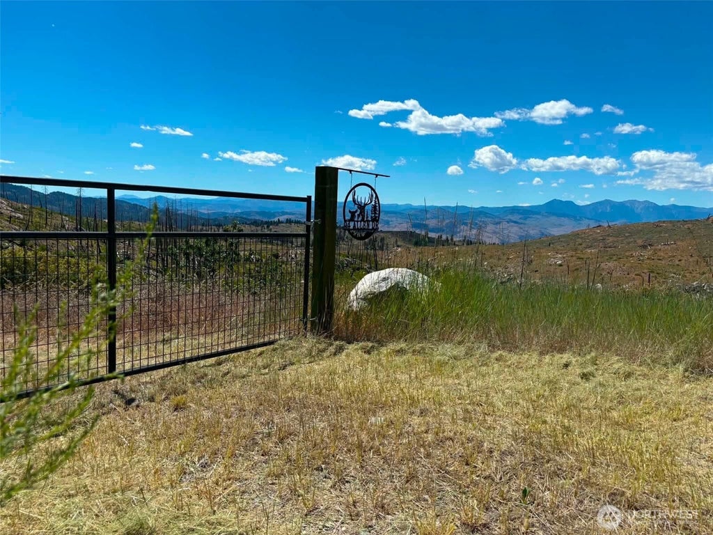 Photo of 94 Allen Drive, Oroville, WA 98859 (MLS # 2555978)