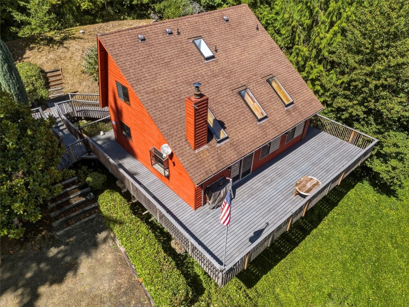 241 SE Oyster Beach Road