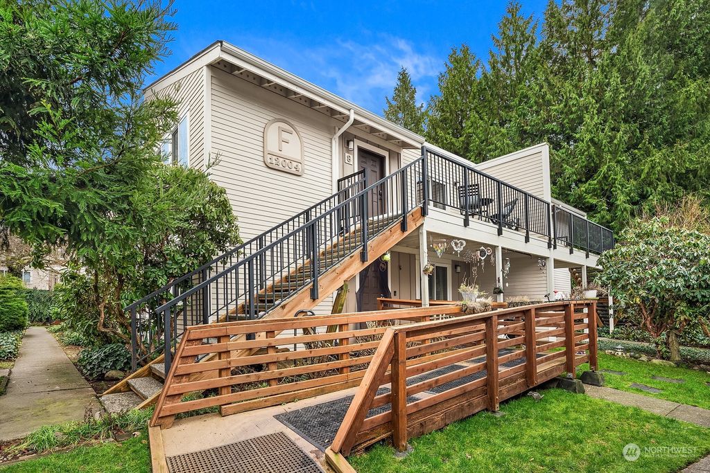 Photo of 12004 Slater Avenue NE #F8, Kirkland, WA 98034 (MLS # 2322814)