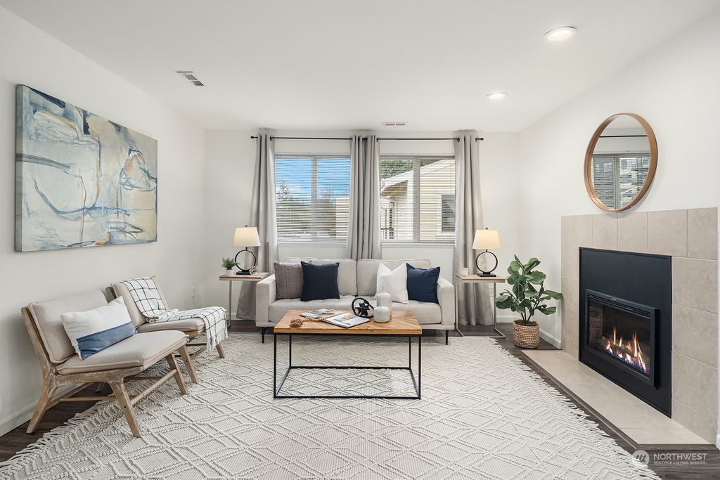 Photo of 12004 Slater Avenue NE #F8, Kirkland, WA 98034 (MLS # 2322814)