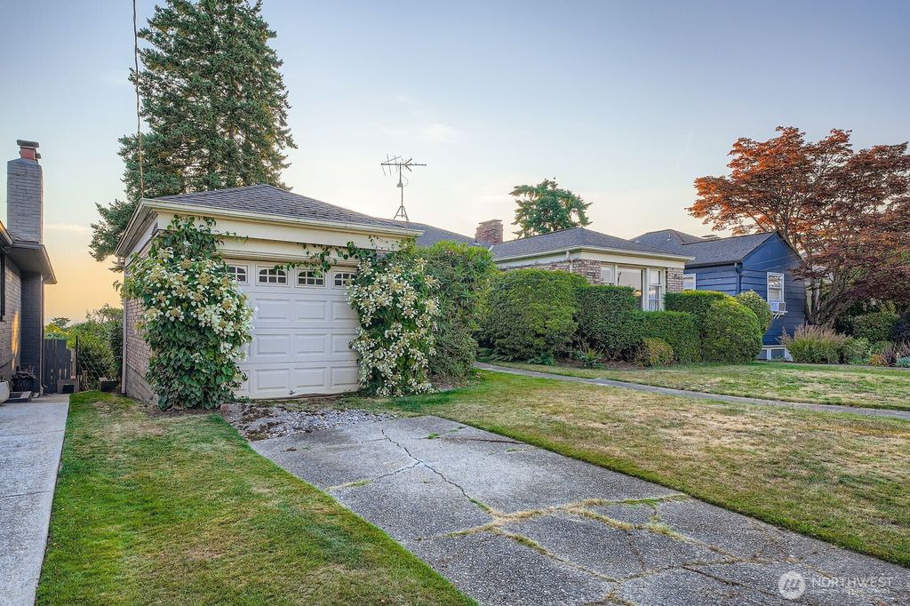 Photo of 3041 52nd Avenue SW, Seattle, WA 98116 (MLS # 2397583)