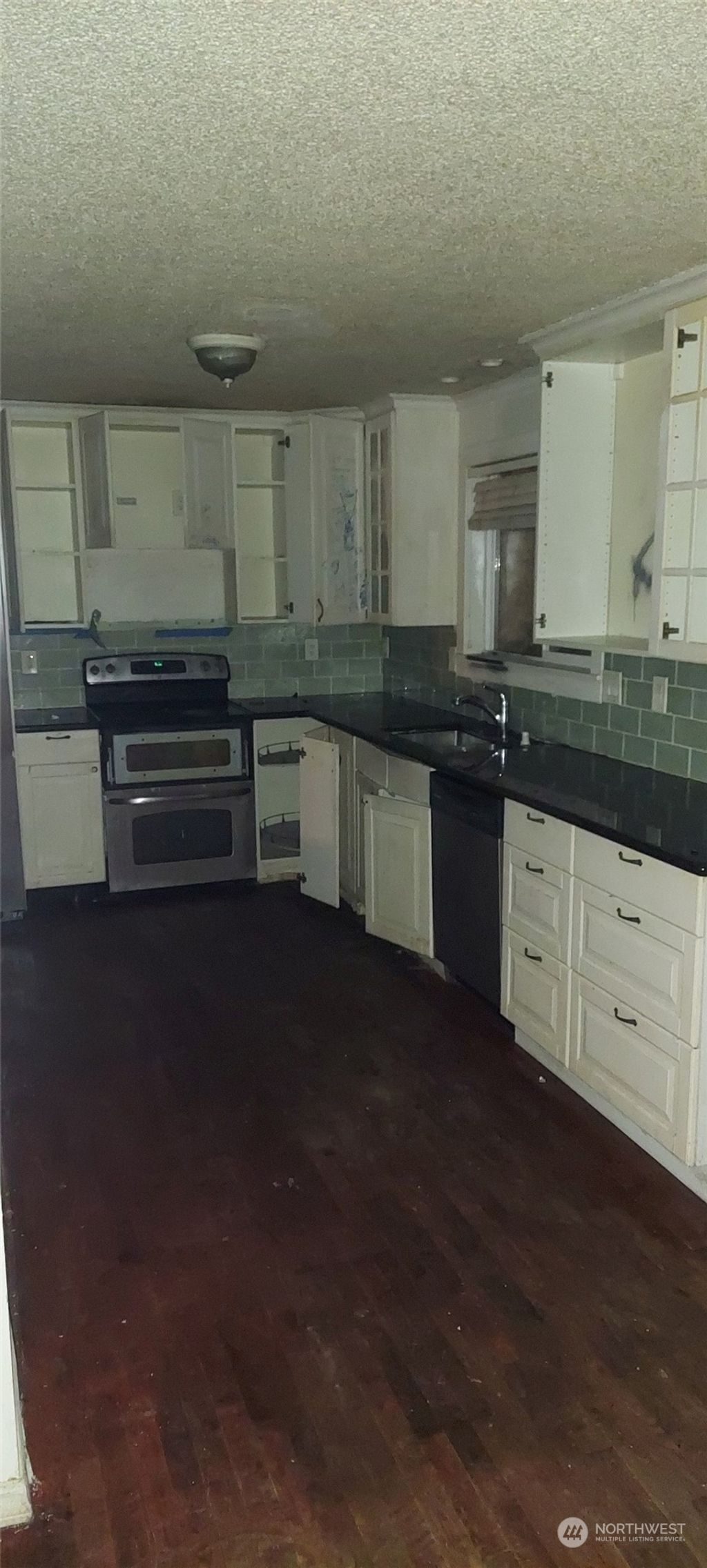 Photo of 6251 S 129th Street, Seattle, WA 98178 (MLS # 2314567)