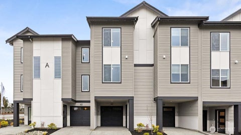 Photo of 16830 20th Avenue W #D8, Lynnwood, WA 98037 (MLS # 2537671)