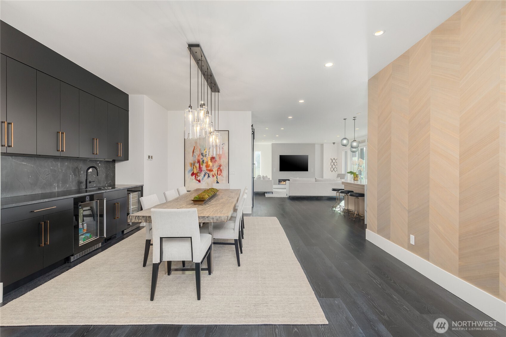 6504 103rd Avenue NE