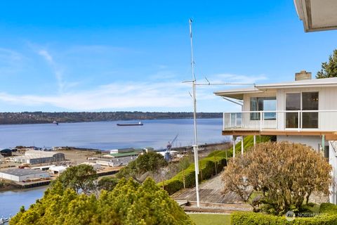 Photo of 1244 Browns Point Boulevard, Tacoma, WA 98422 (MLS # 2519123)